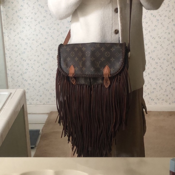 Vintage Boho Fringe Authentic Louis Vuitton Purse - Picture 11 of 15